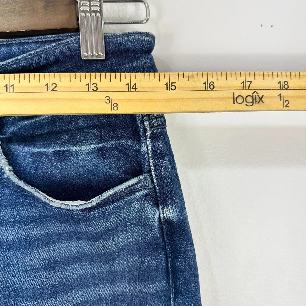 KanCan Jeans 7 27 Blue Denim Mid Rise Straight Slim Stretch Distressed‎ Casual